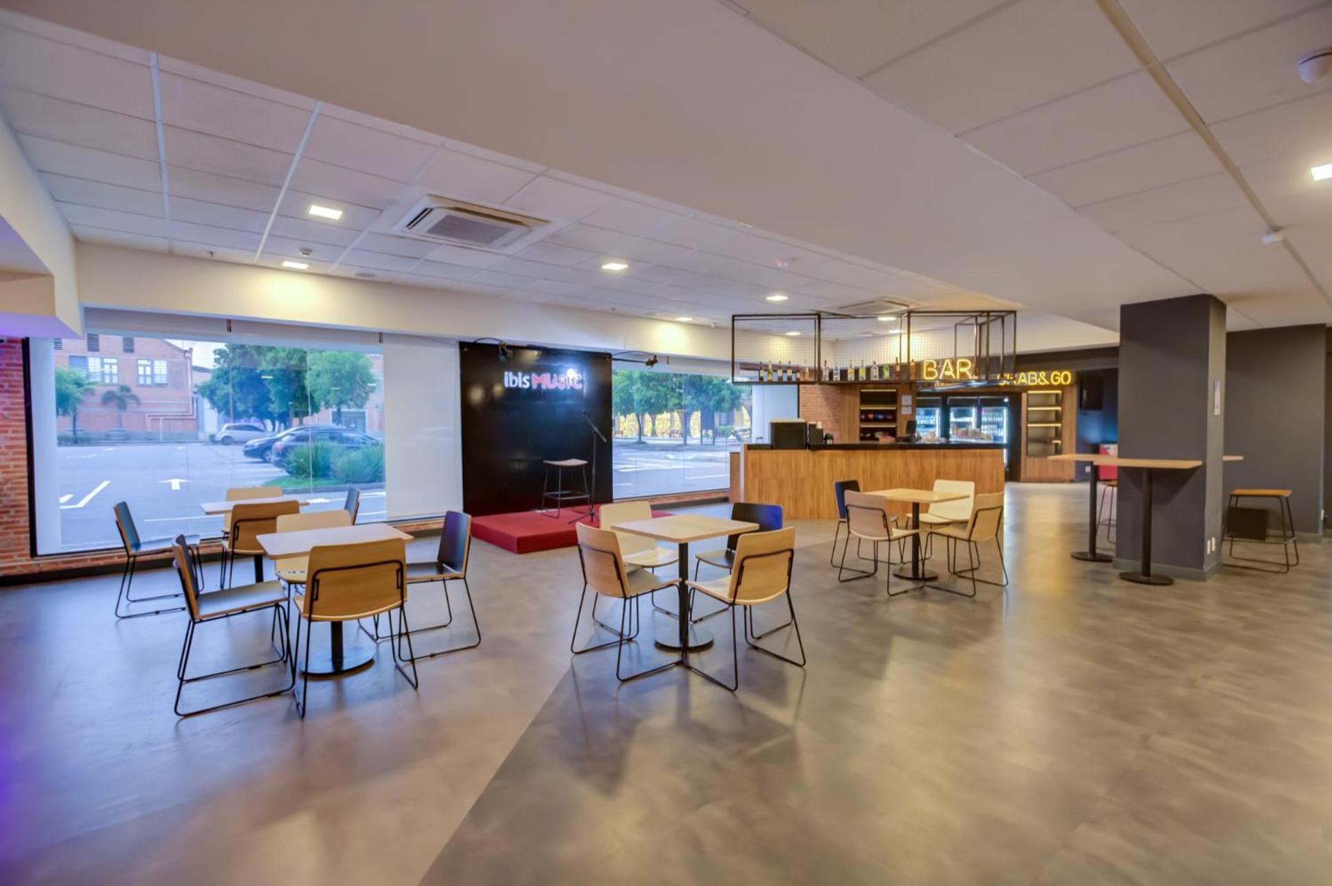 Ibis Budget Rio De Janeiro Nova America Exteriér fotografie
